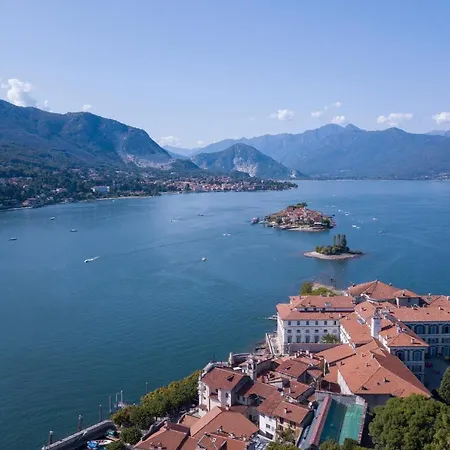 The Modern In - Happy.rentals Stresa