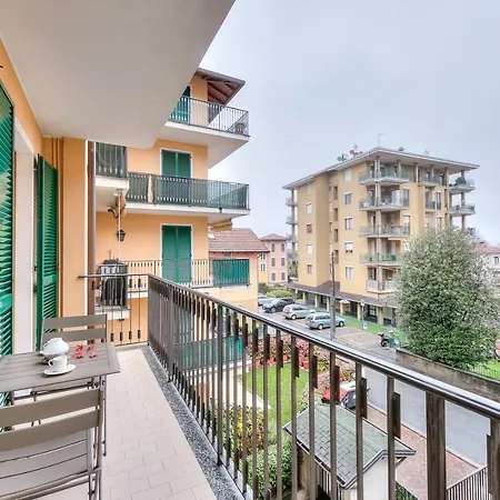 Apartment The Modern In - Happy.rentals Stresa